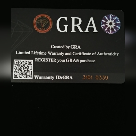 Elegant Rose Gold Stud Earrings - Picture 6 of 6